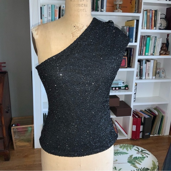 Lawrence Kazar beaded one shoulder top Size M - Picture 1 of 5